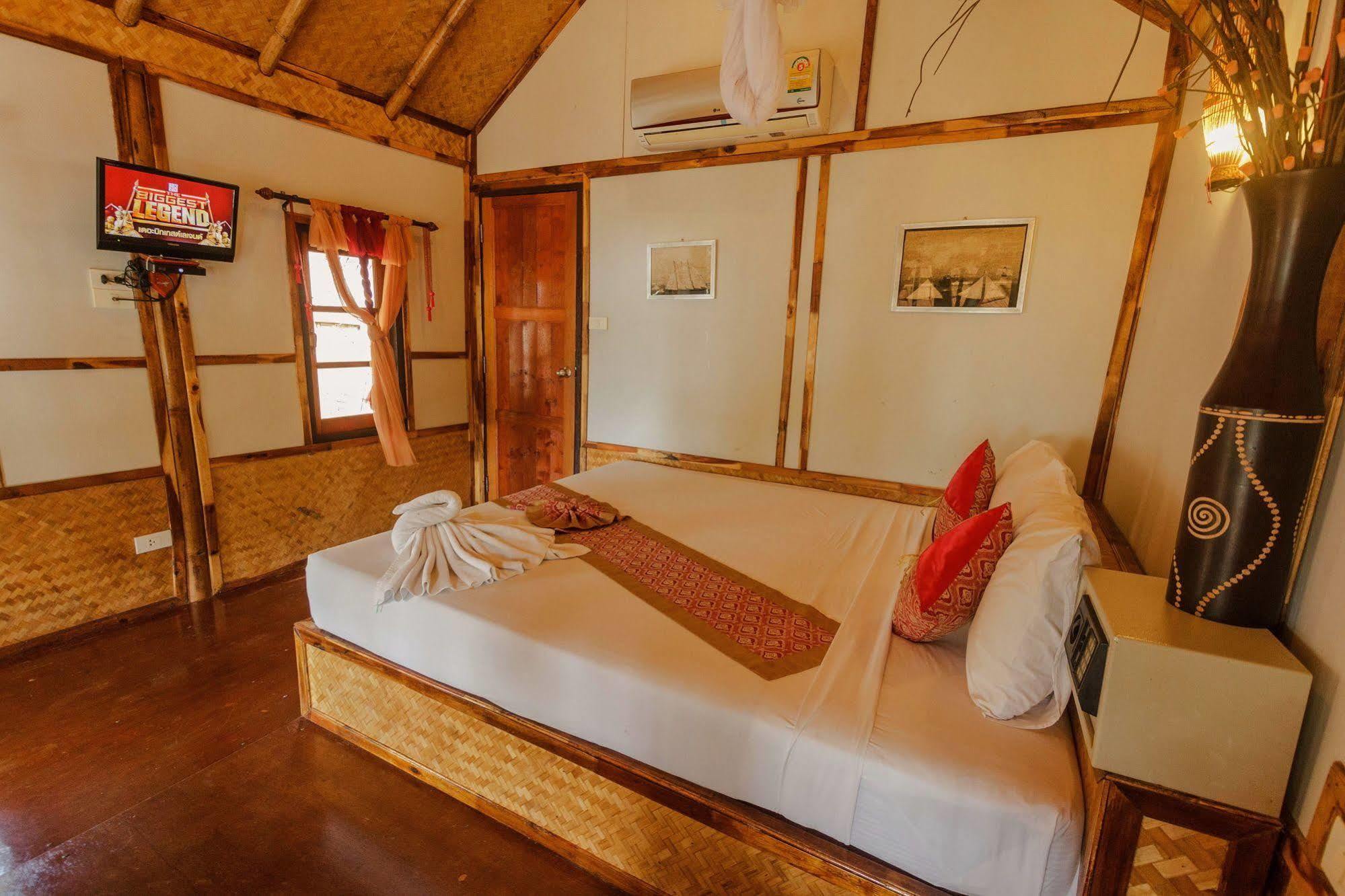 Phuphaya Seaview Resort - Adult Only Phi Phi Adaları Dış mekan fotoğraf
