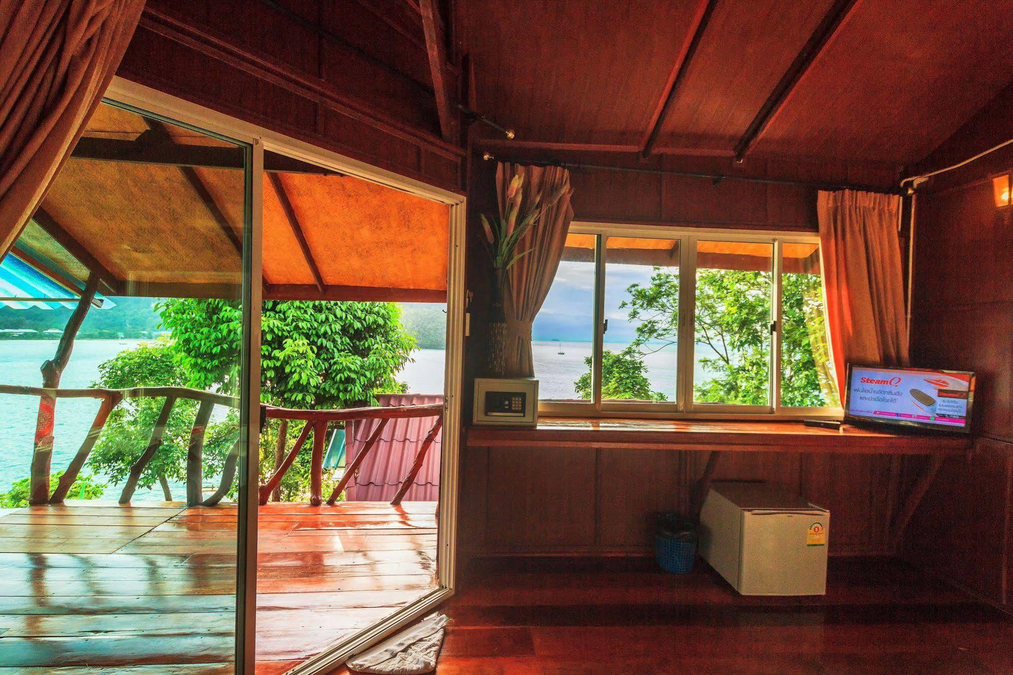Phuphaya Seaview Resort - Adult Only Phi Phi Adaları Dış mekan fotoğraf